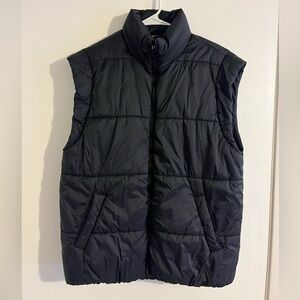 DSG Women’s Oversized Black Quilted Puffer Vest